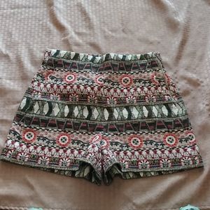 Zara Woman short size Small